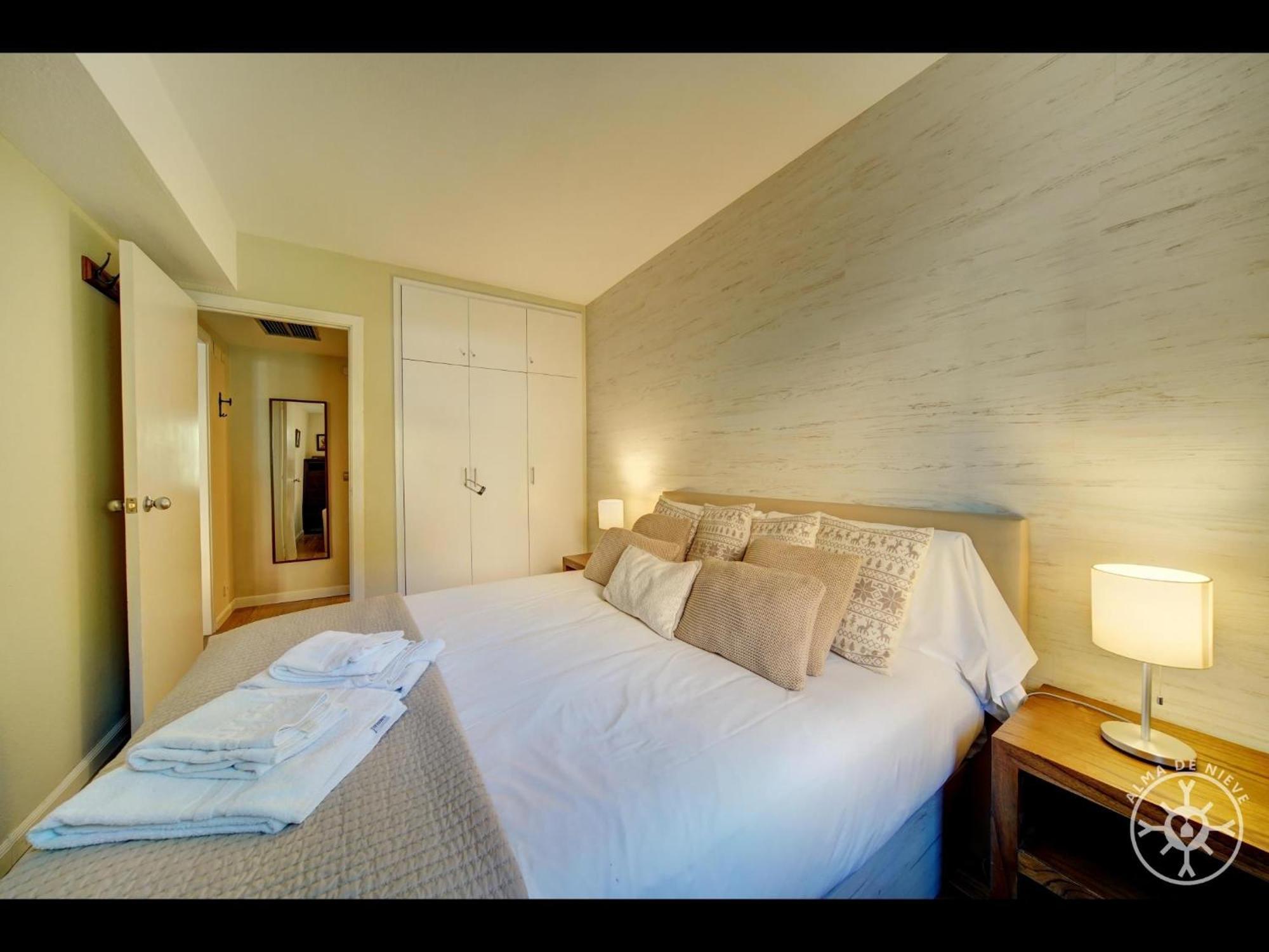 Orri En Baqueira Apartment Naut Aran Exterior photo