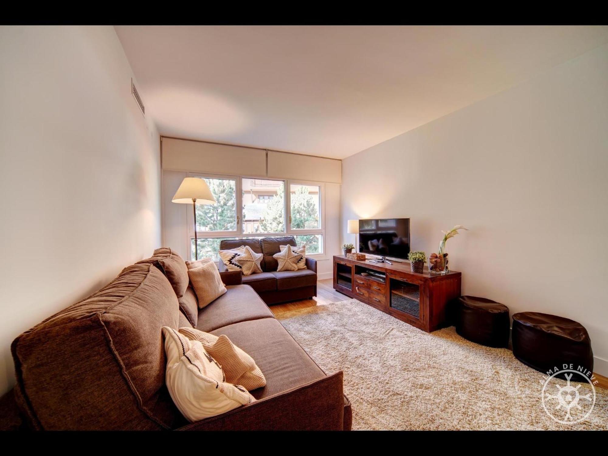 Orri En Baqueira Apartment Naut Aran Exterior photo